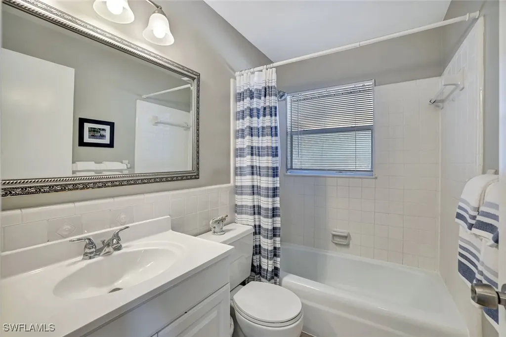 2840 14th Street N Naples FL 34103