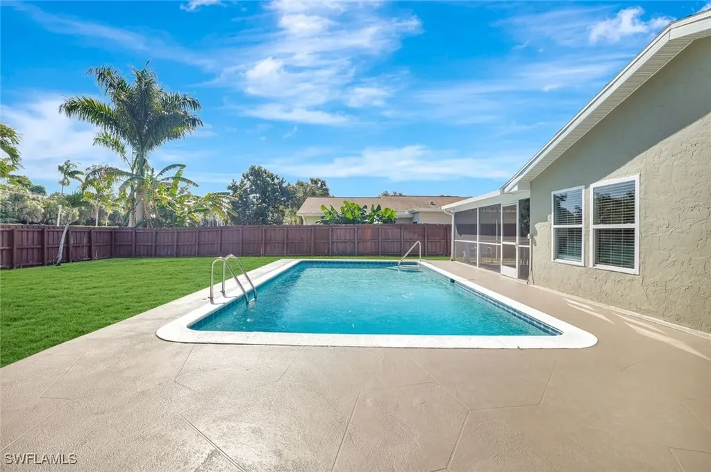 2840 14th Street N Naples FL 34103