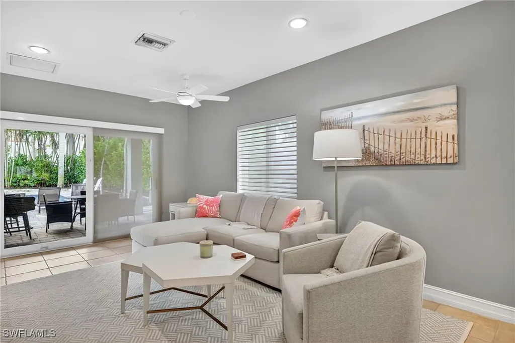 740 5th Avenue N Naples FL 34102