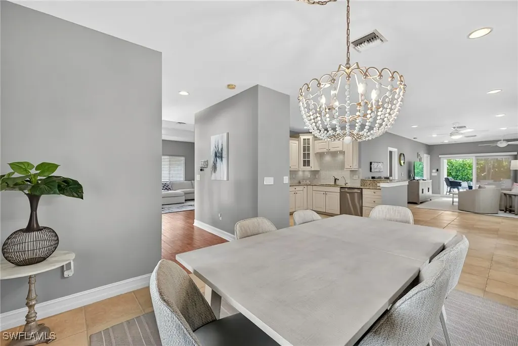 740 5th Avenue N Naples FL 34102