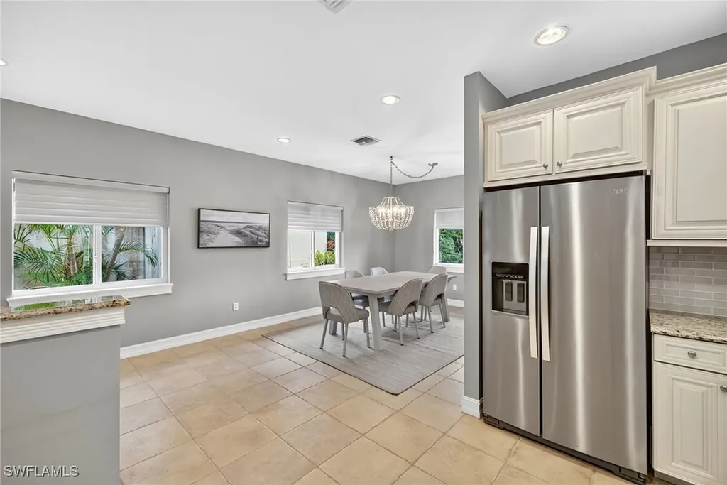 740 5th Avenue N Naples FL 34102