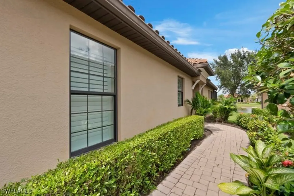 8321 Lucello Terrace N Naples FL 34114