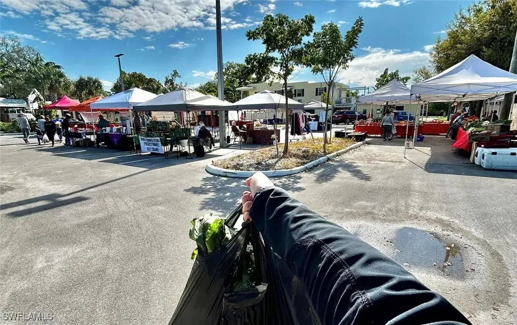 27267 J C Lane Bonita Springs FL 34135