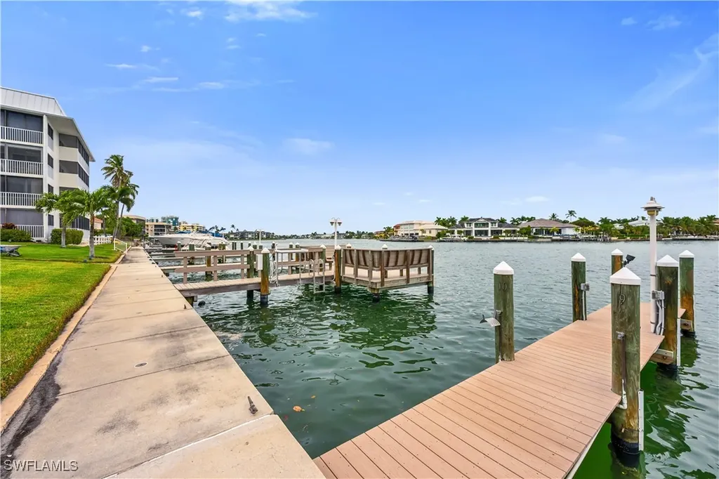3000 Gulf Shore Boulevard N Naples FL 34103