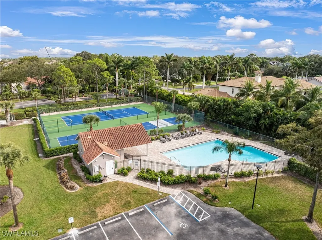 4112 Covey Run Naples FL 34109