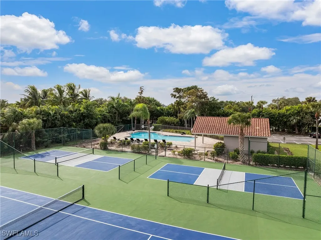 4112 Covey Run Naples FL 34109