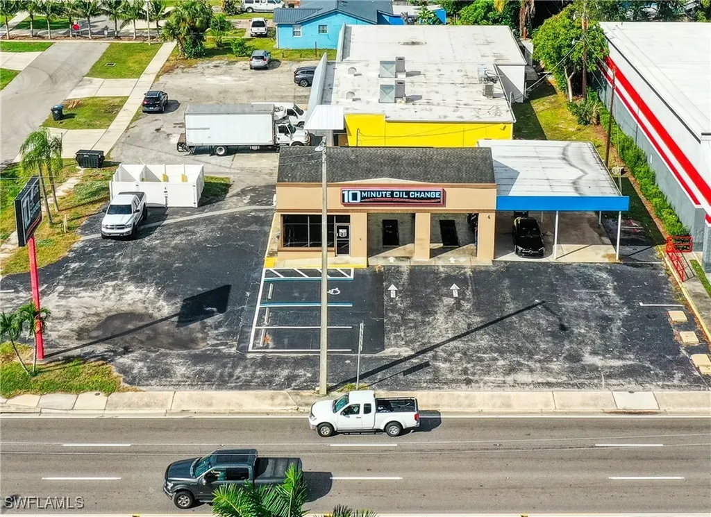 3018 Cleveland Avenue Fort Myers FL 33901