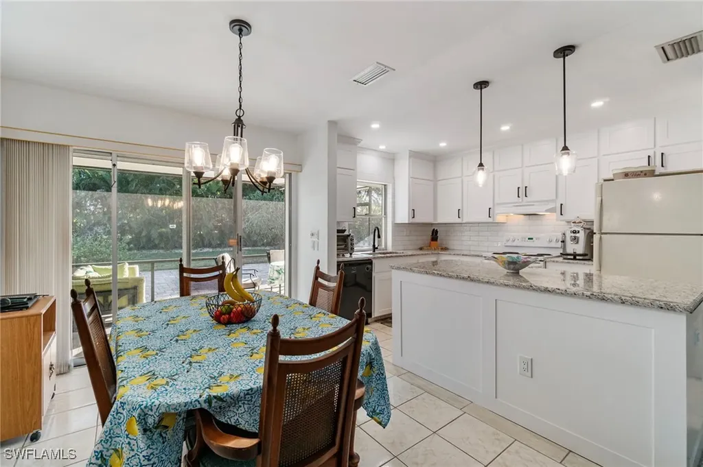 640 110th Avenue N Naples FL 34108