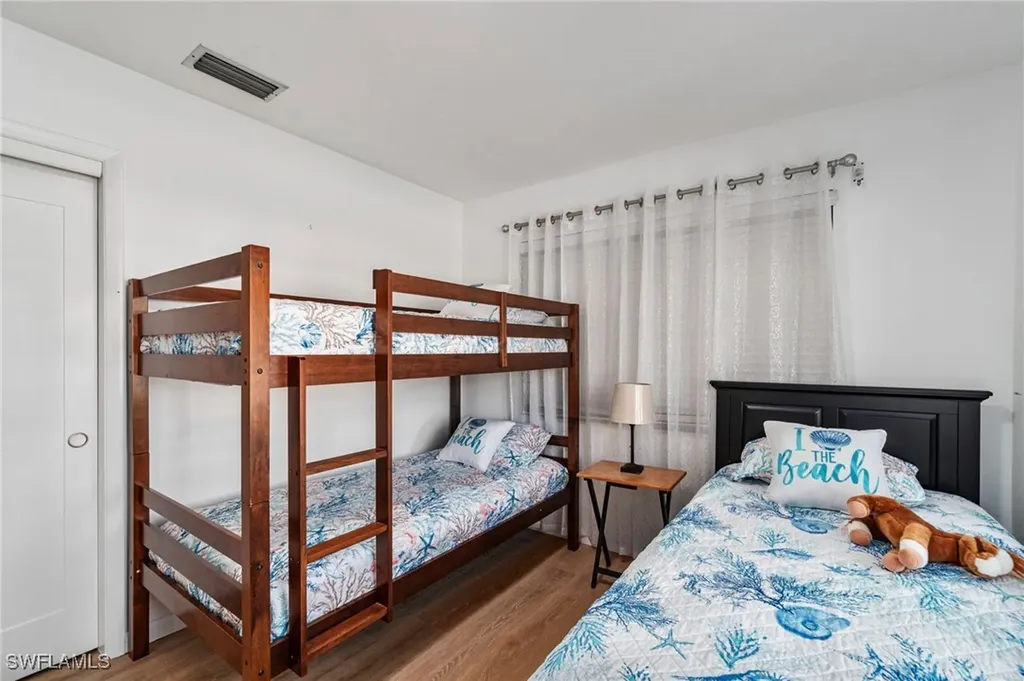 640 110th Avenue N Naples FL 34108