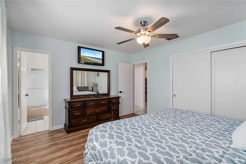 640 110th Avenue N Naples FL 34108