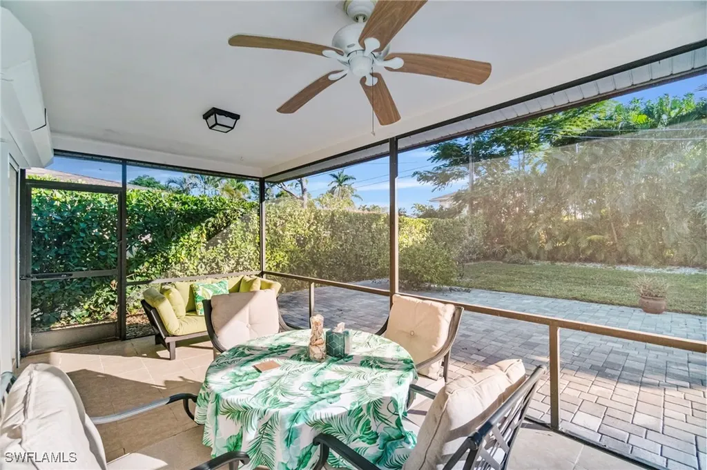 640 110th Avenue N Naples FL 34108