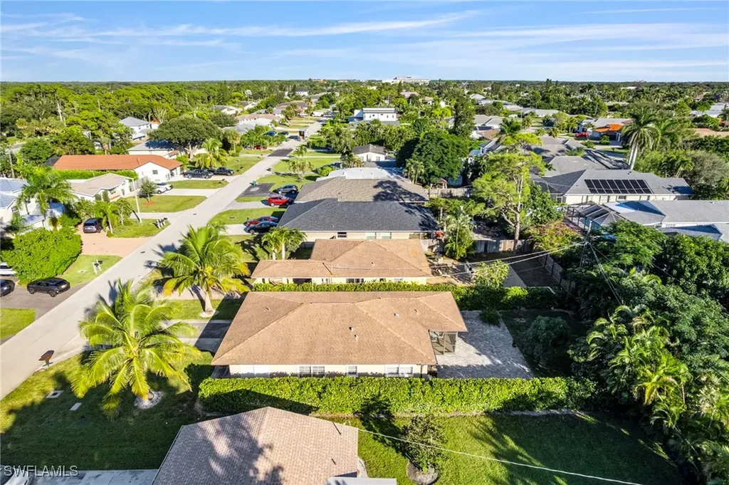 640 110th Avenue N Naples FL 34108
