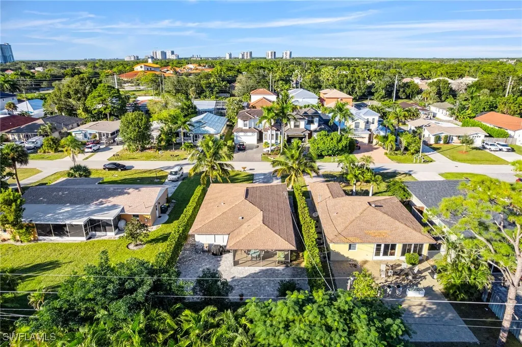 640 110th Avenue N Naples FL 34108