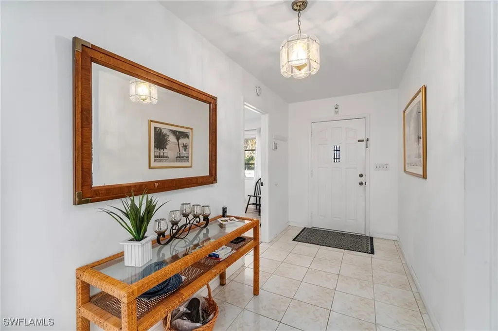 640 110th Avenue N Naples FL 34108