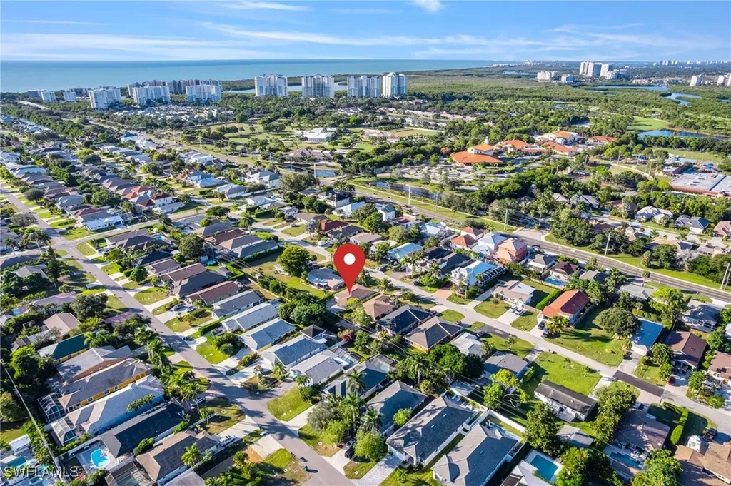 640 110th Avenue N Naples FL 34108