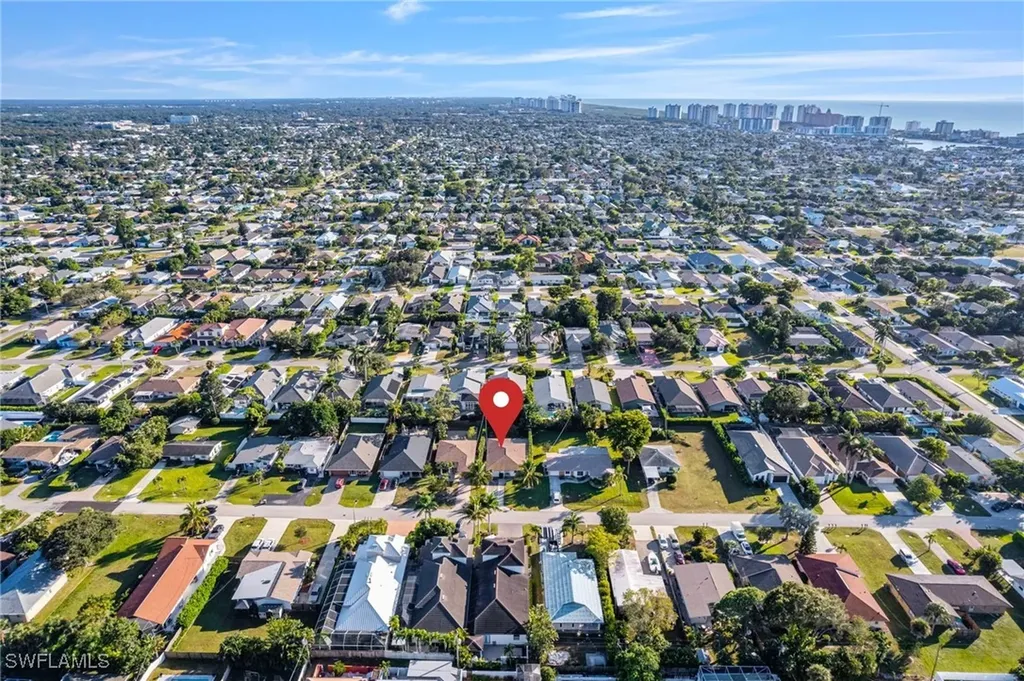 640 110th Avenue N Naples FL 34108