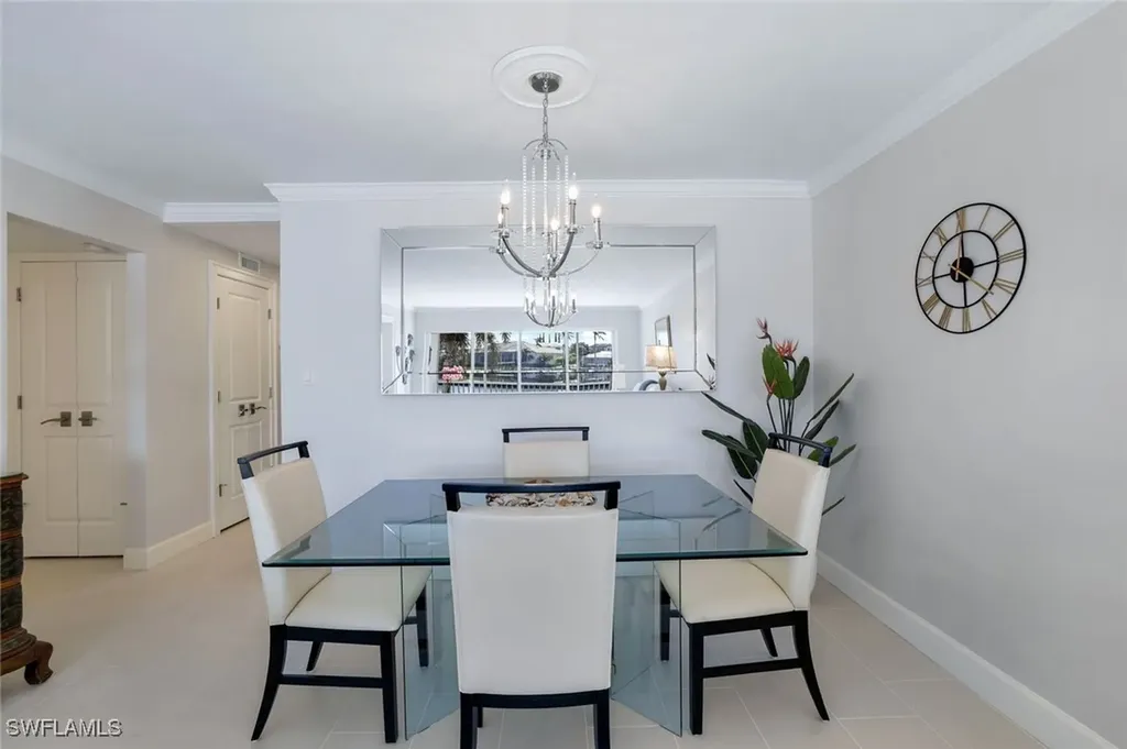 300 Park Shore Drive Naples FL 34103