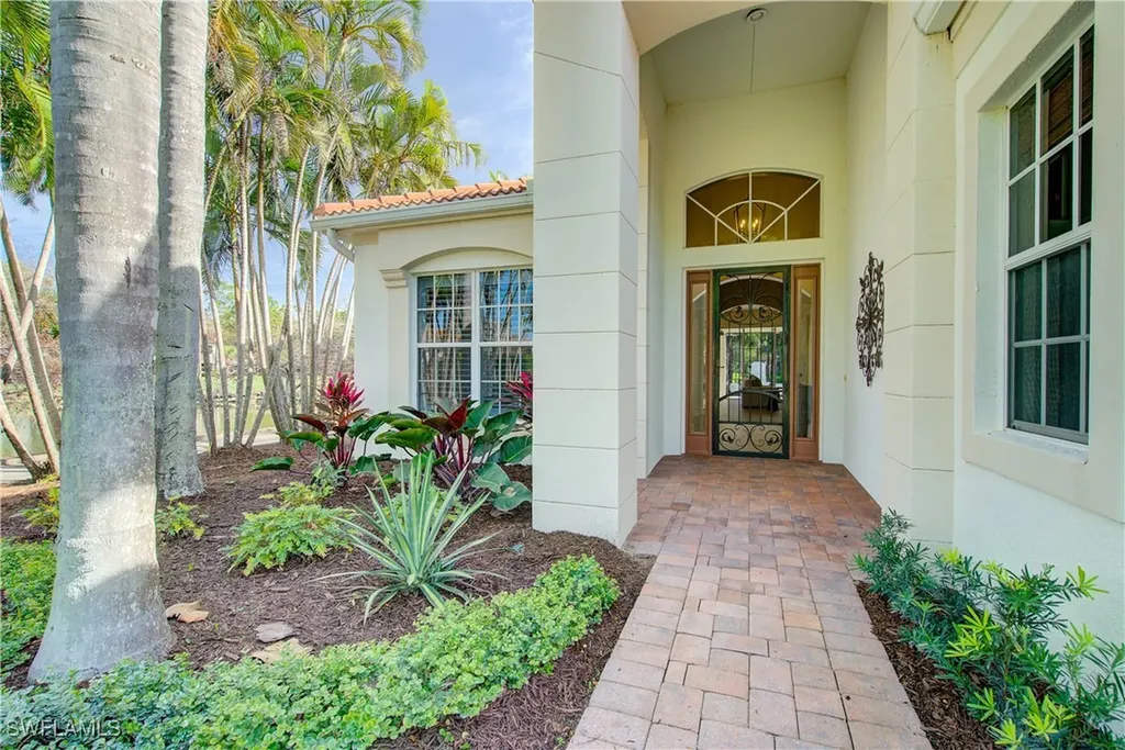 28600 Pienza Court Bonita Springs FL 34135