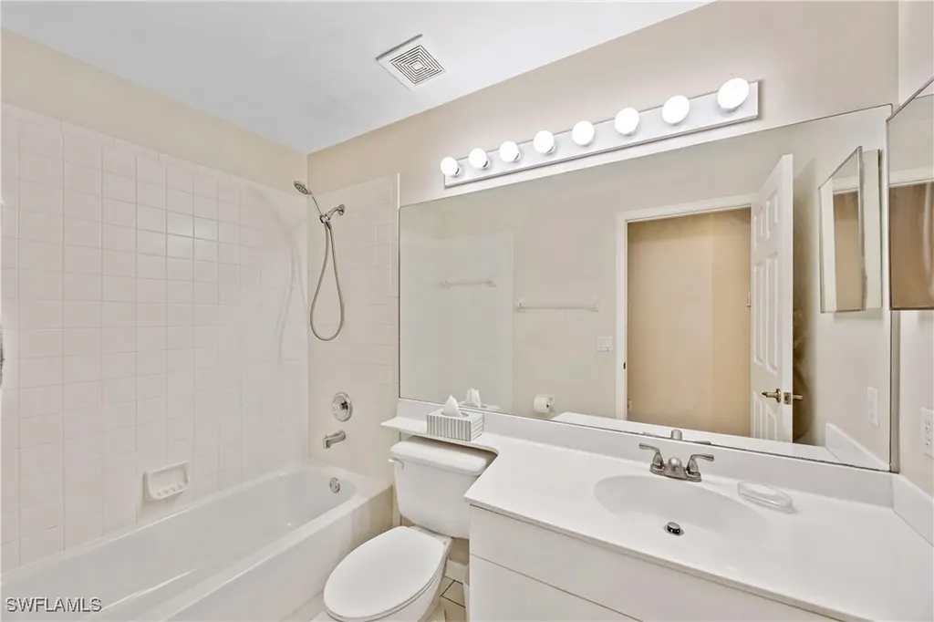 7822 Gardner Drive Naples FL 34109