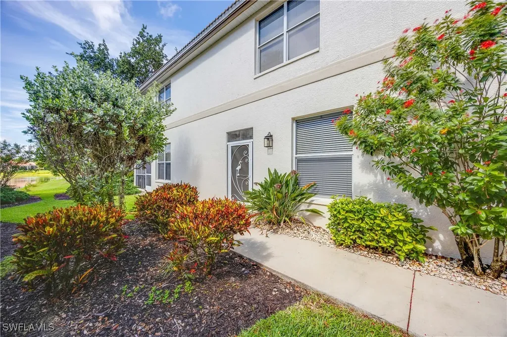 7822 Gardner Drive Naples FL 34109