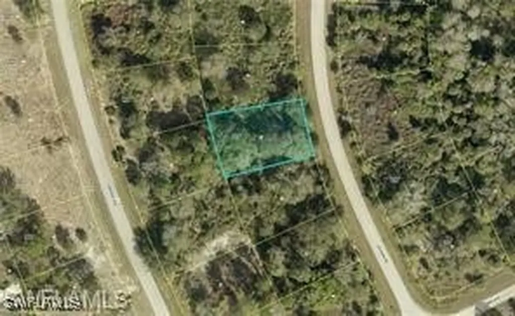 1865 Latham Drive Lehigh Acres FL 33972