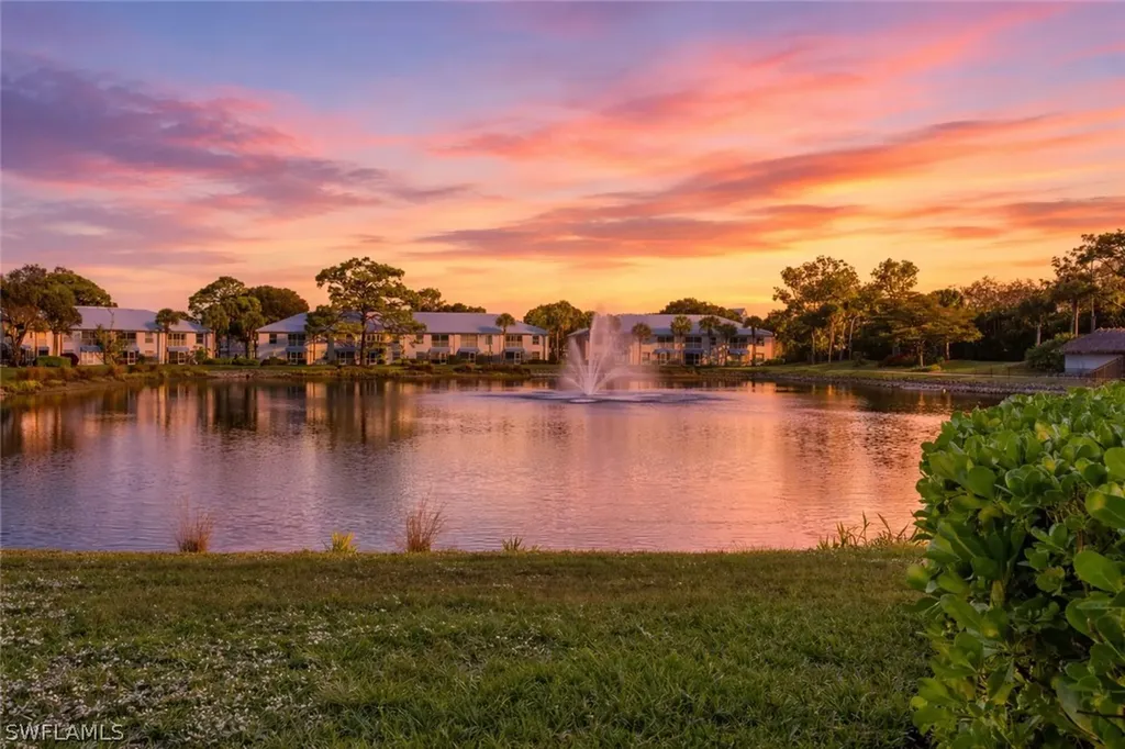816 Gulf Pavilion Drive Naples FL 34108