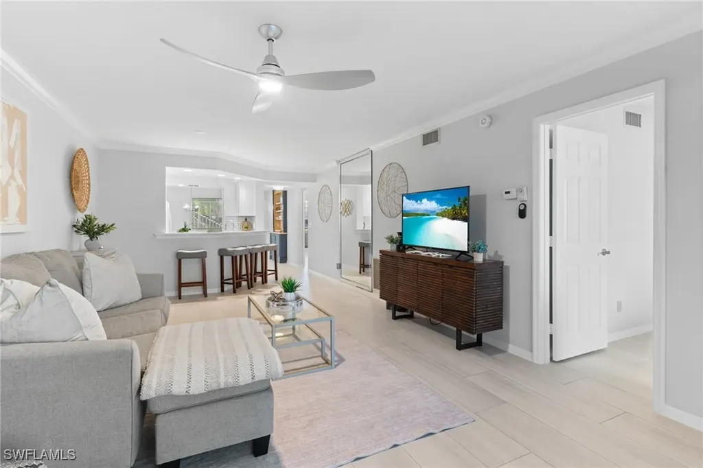 816 Gulf Pavilion Drive Naples FL 34108