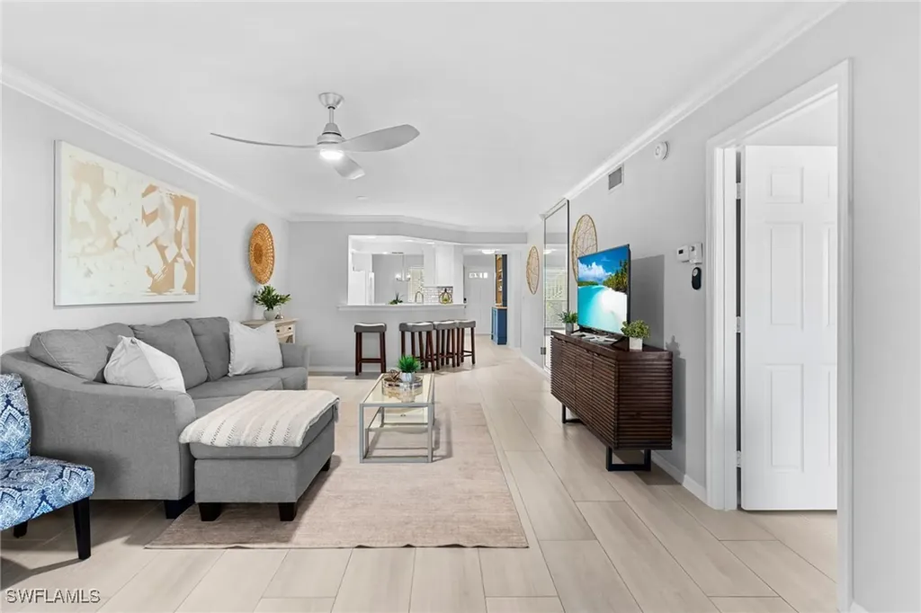 816 Gulf Pavilion Drive Naples FL 34108