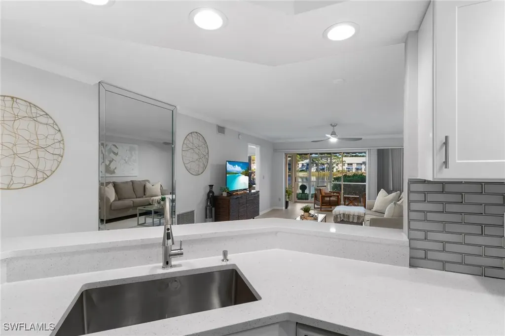 816 Gulf Pavilion Drive Naples FL 34108