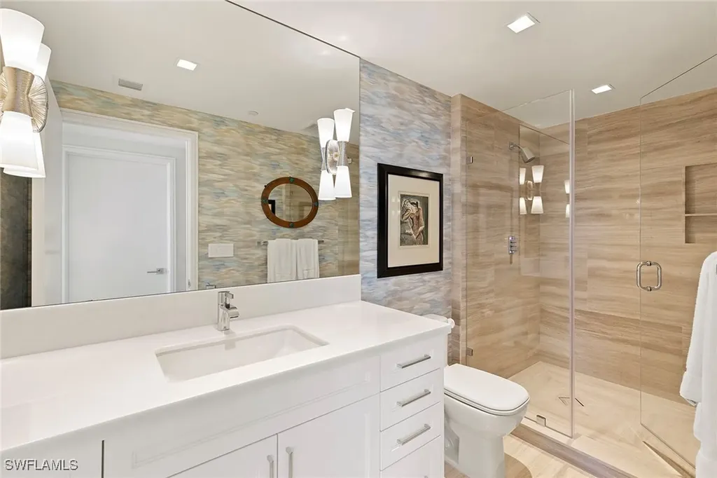 6897 Grenadier Boulevard Naples FL 34108