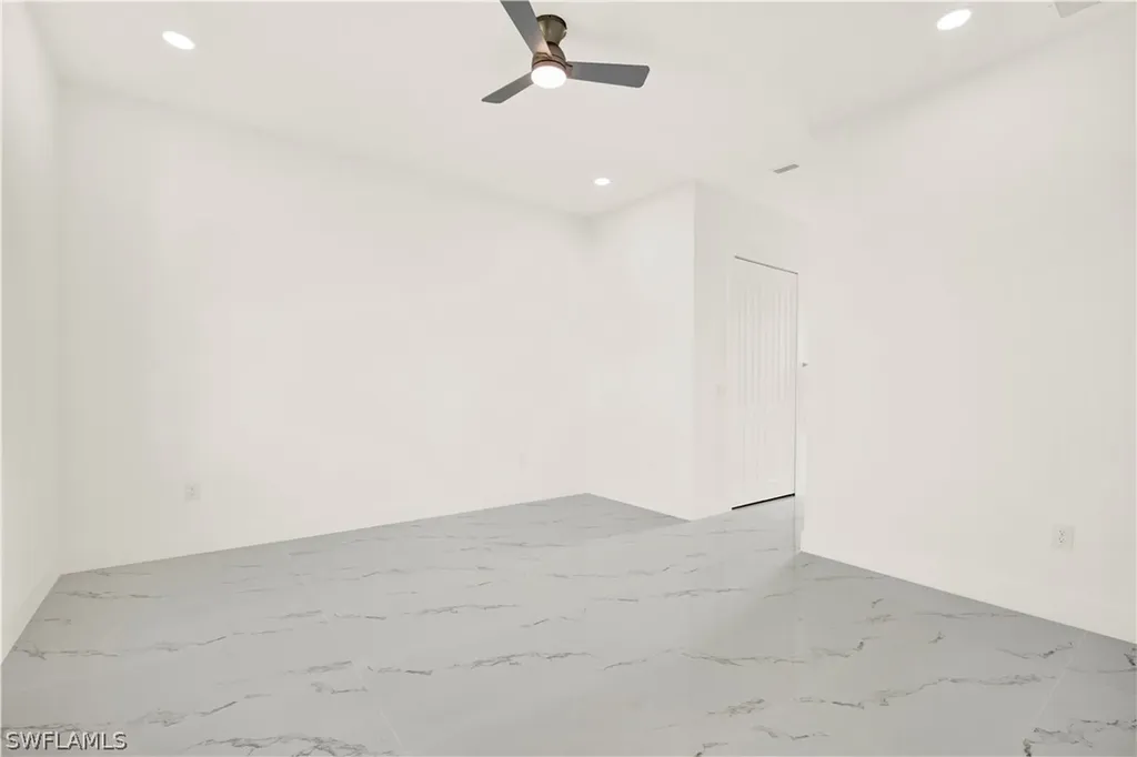 914 Manresa Avenue S Lehigh Acres FL 33974