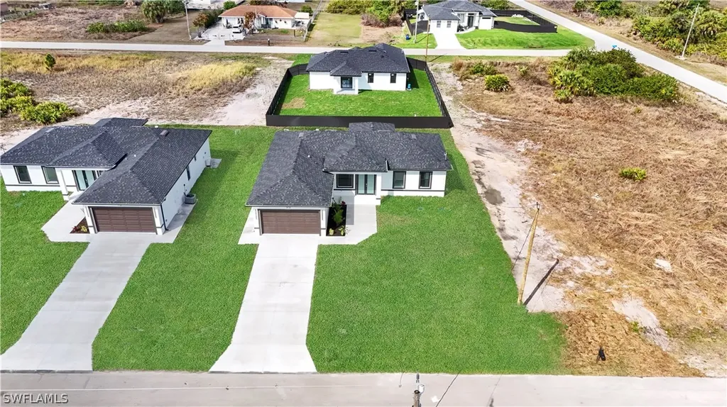 914 Manresa Avenue S Lehigh Acres FL 33974