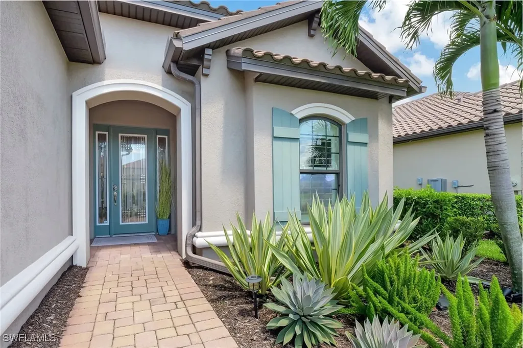 8558 Maggiore Court Naples FL 34114
