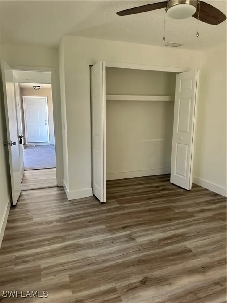 2105 SE 15th Place Cape Coral FL 33990