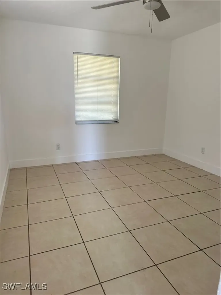 2105 SE 15th Place Cape Coral FL 33990