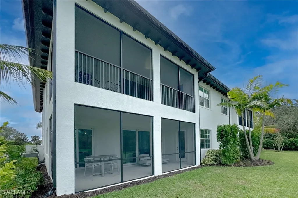 16881 Fairgrove Way Naples FL 34110