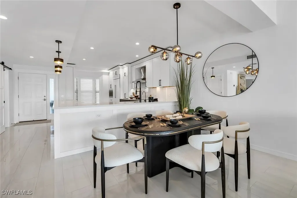 533 La Peninsula Boulevard Naples FL 34113