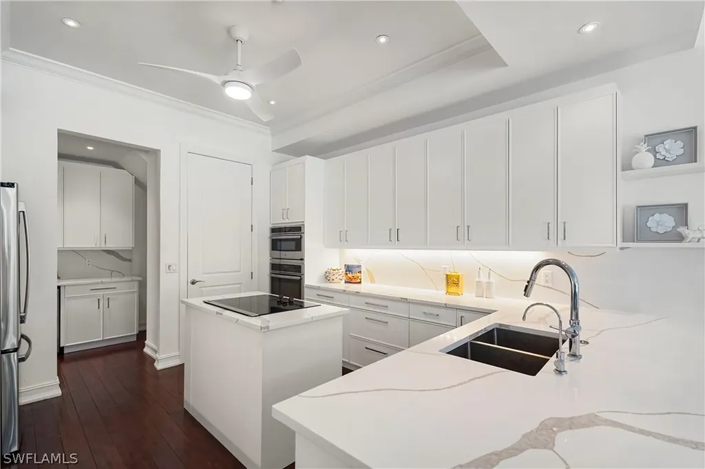 4840 W Boulevard Court Naples FL 34103