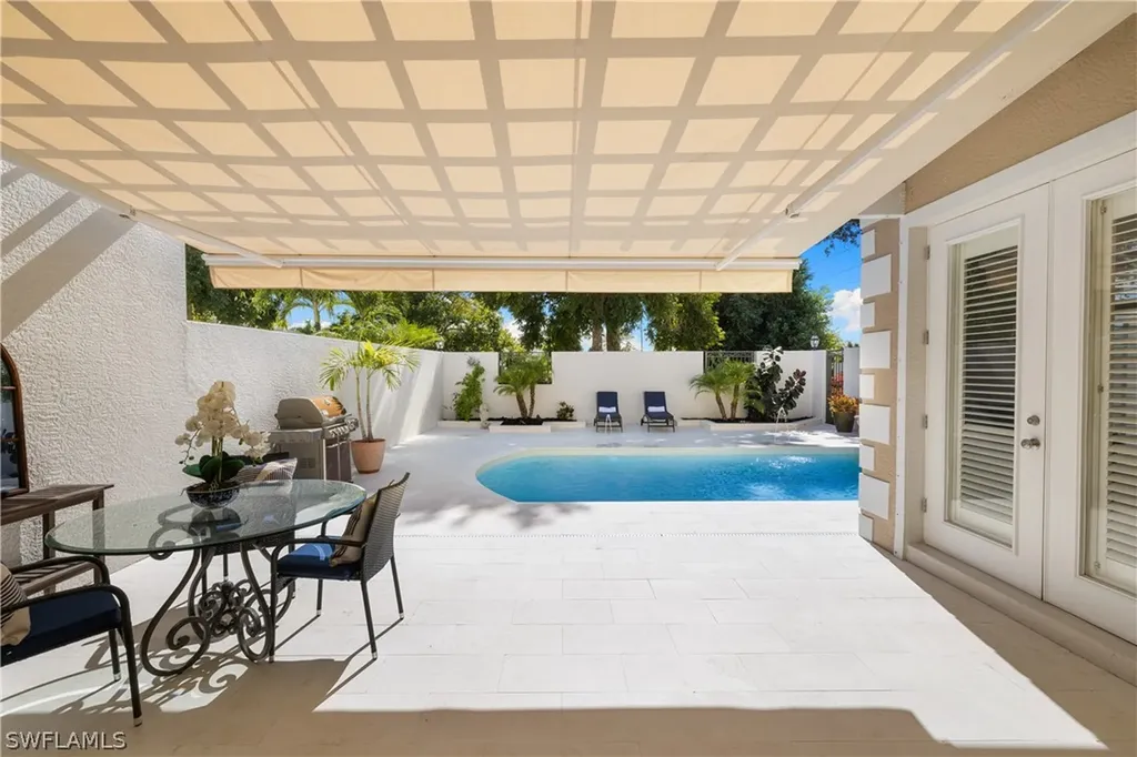 4840 W Boulevard Court Naples FL 34103