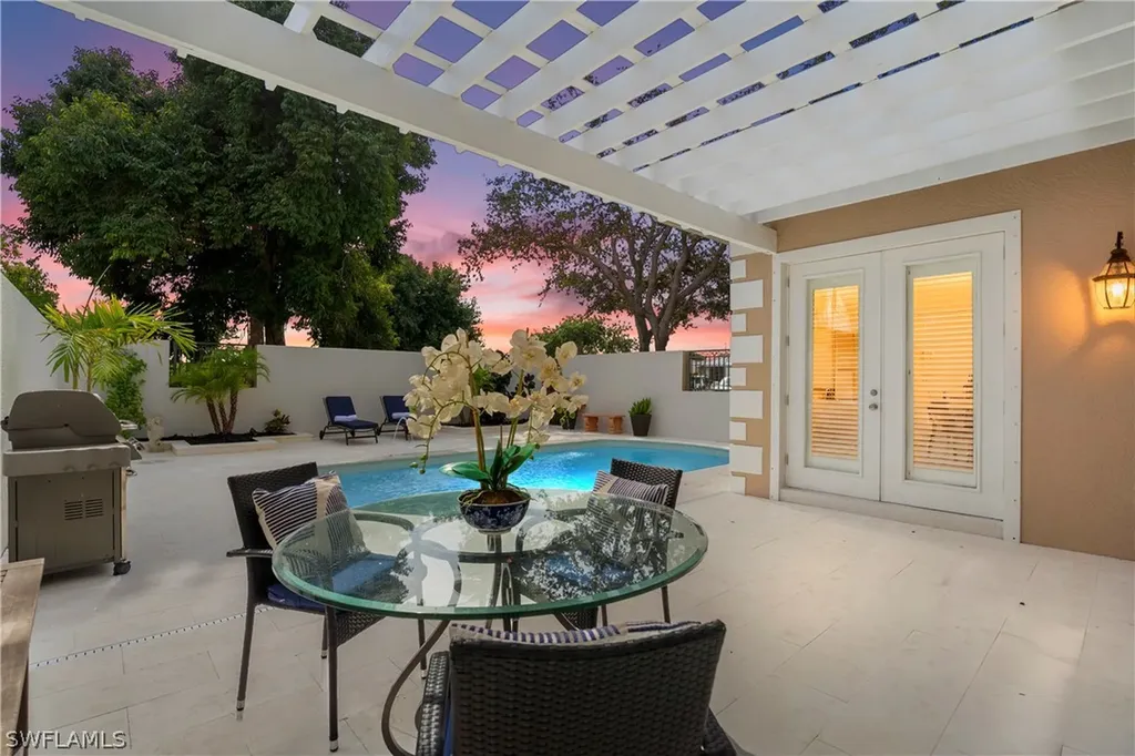 4840 W Boulevard Court Naples FL 34103