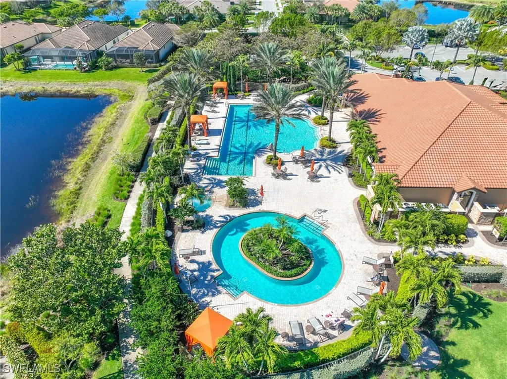 8110 Calle Canovas Street Naples FL 34114