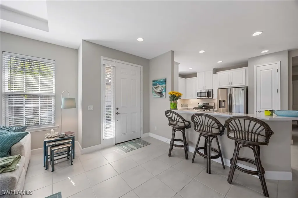 8110 Calle Canovas Street Naples FL 34114