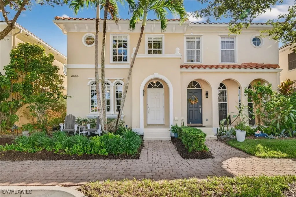 6096 Towncenter Circle Naples FL 34119