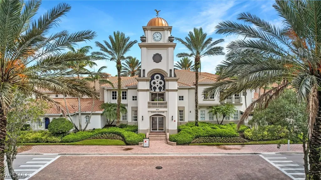 6096 Towncenter Circle Naples FL 34119