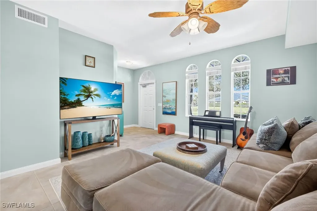 6096 Towncenter Circle Naples FL 34119
