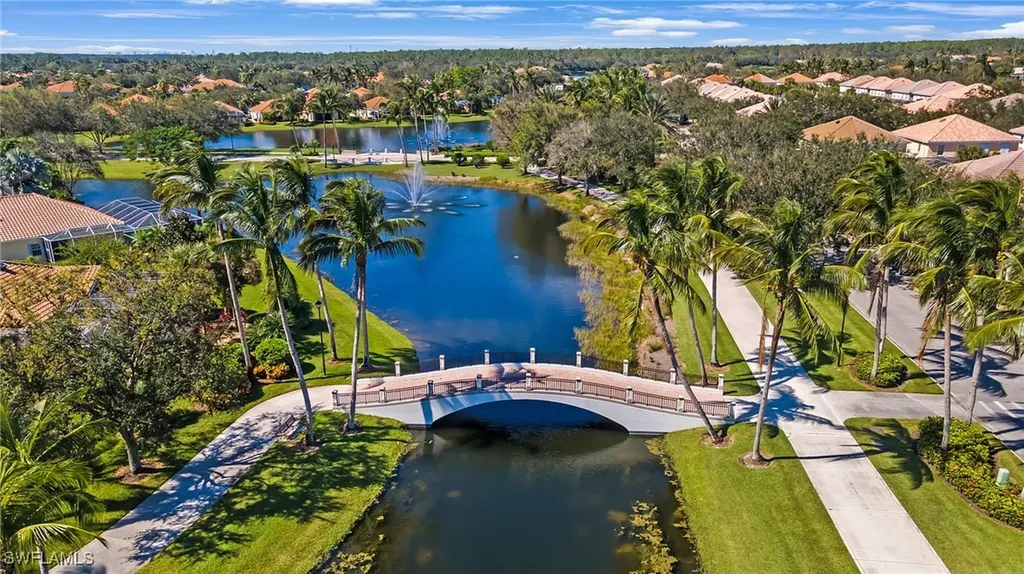 6096 Towncenter Circle Naples FL 34119