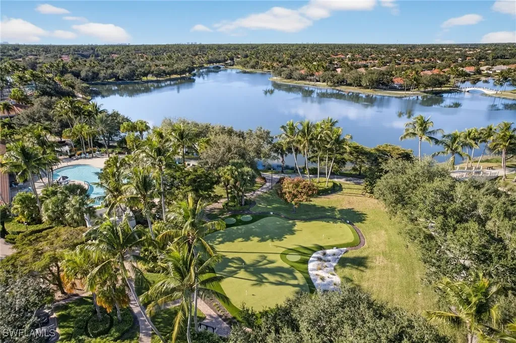 6096 Towncenter Circle Naples FL 34119