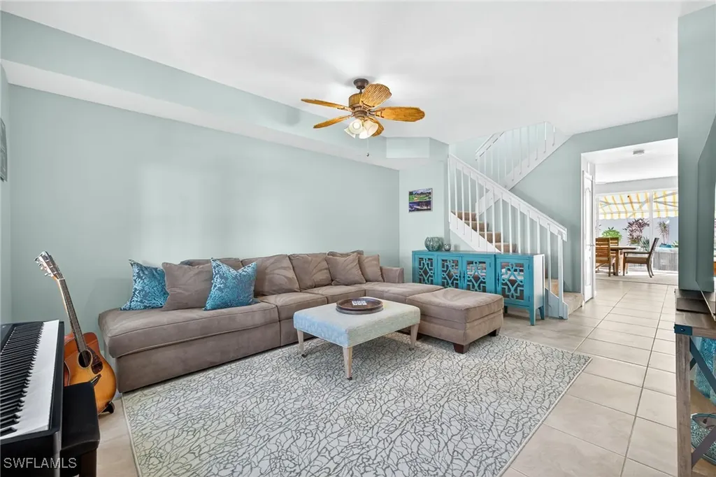 6096 Towncenter Circle Naples FL 34119