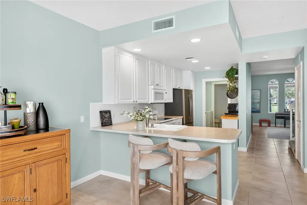 6096 Towncenter Circle Naples FL 34119