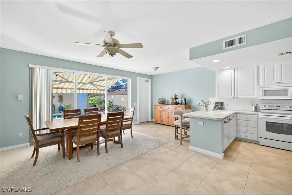 6096 Towncenter Circle Naples FL 34119